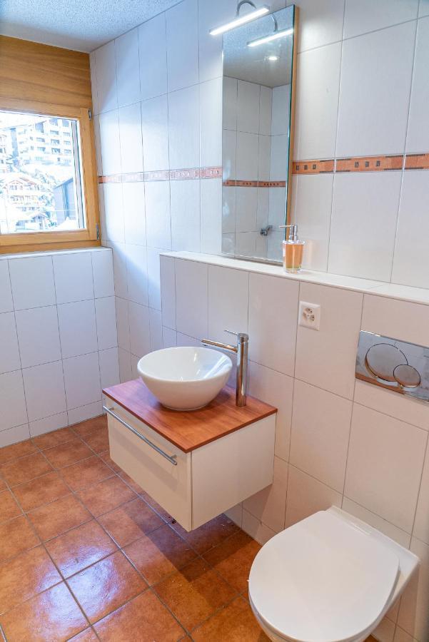 Vrony Apartments By Hotel Walliserhof Zermatt Extérieur photo