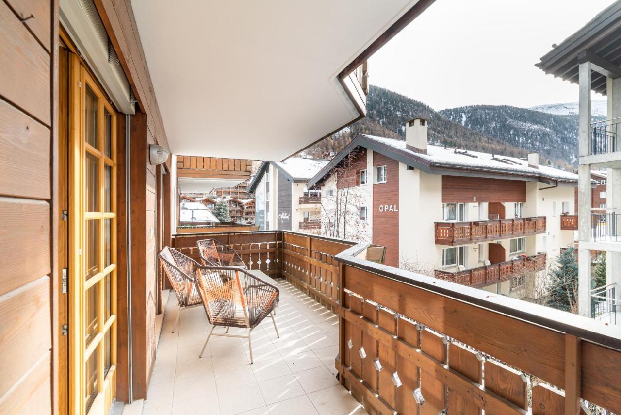 Vrony Apartments By Hotel Walliserhof Zermatt Extérieur photo