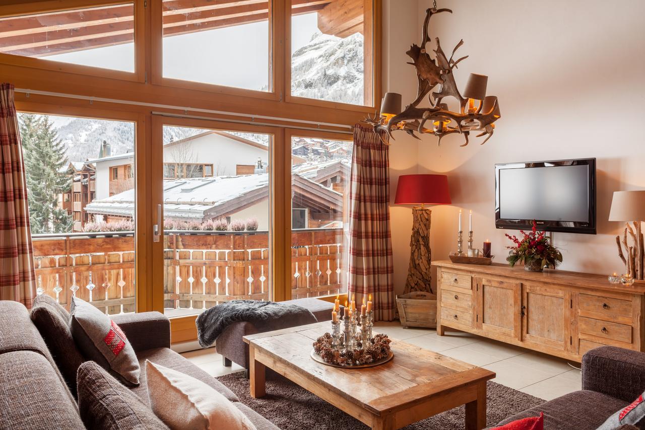 Vrony Apartments By Hotel Walliserhof Zermatt Extérieur photo